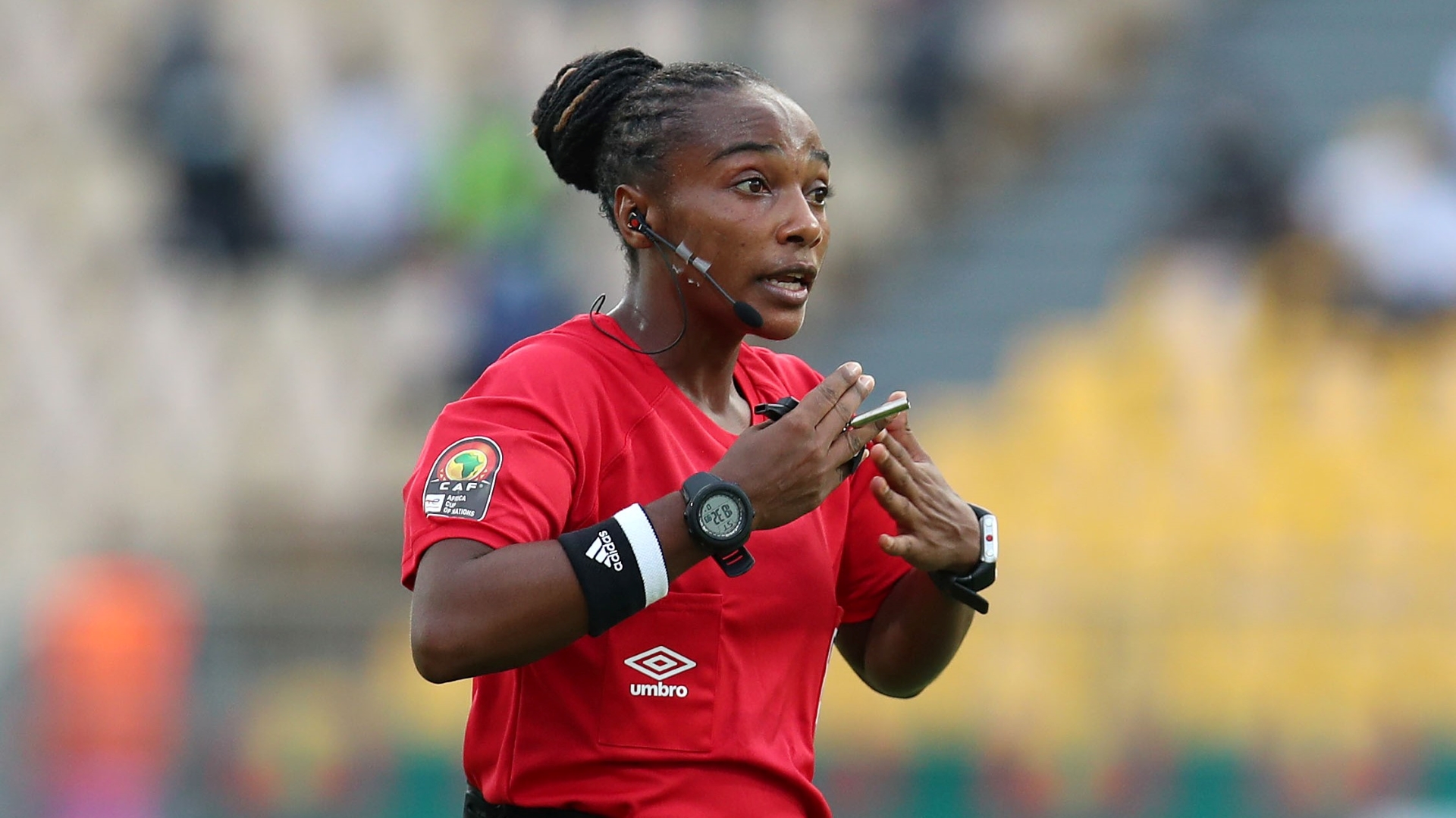 Rwandas Salima Mukansanga Becomes The First Woman To Officiate At Fifa